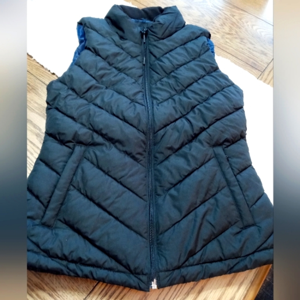 GAP Puffer Vest